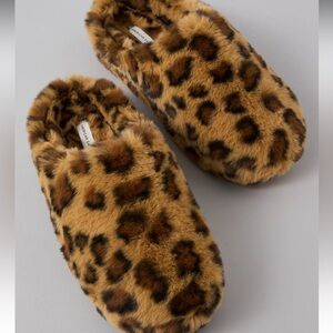 American Eagle Leopard Slippers, 8